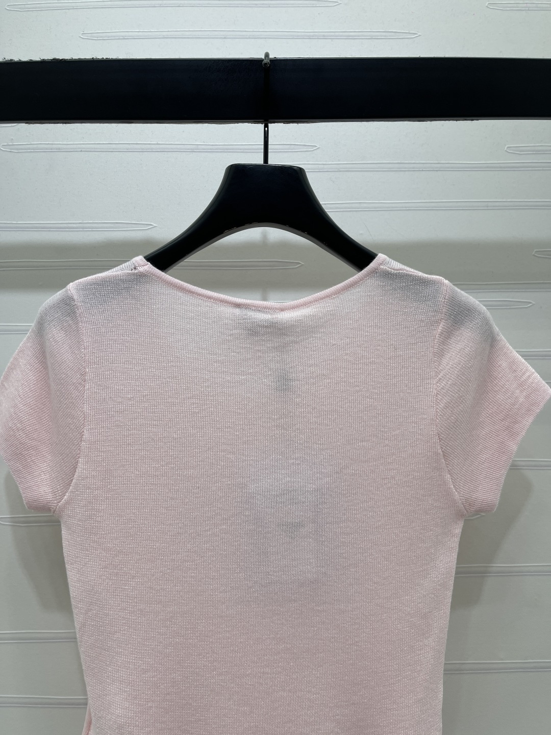 Women's short sleeves